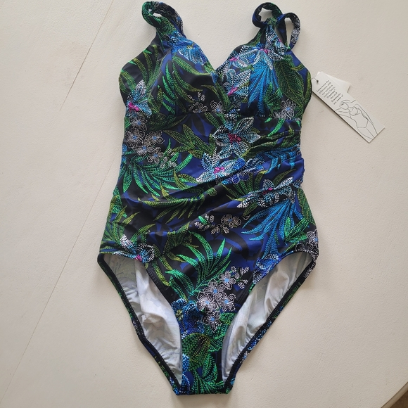 Dreamsuit By Miracle Brands